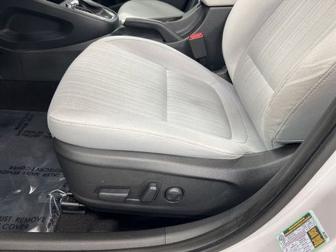 Used 2023 Hyundai Kona SEL w/ Cargo Package image 14