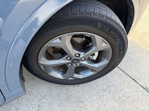 Used 2023 Ford Escape ST-Line w/ Tech Pack #1 FWD image 16