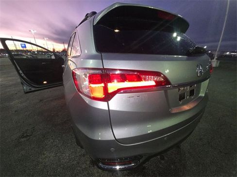 Certified 2017 Acura RDX AWD w/ Advance Package image 29