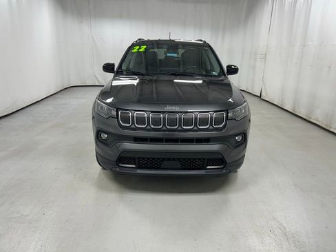 Used 2022 Jeep Compass Latitude w/ Convenience Group image 4