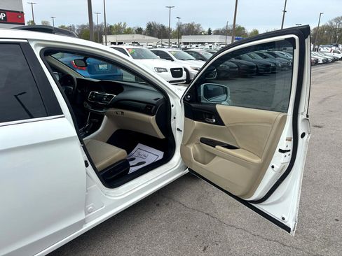 Used 2013 Honda Accord EX-L image 9