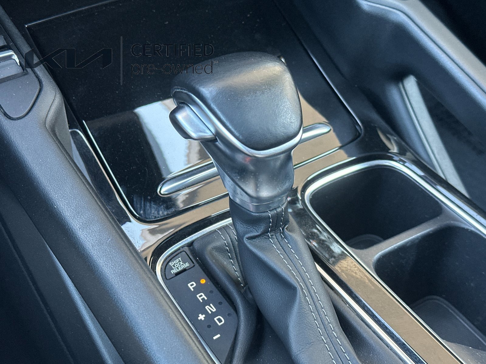Certified 2022 Kia Telluride S FWD image 24
