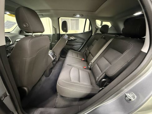 Certified 2023 GMC Terrain SLE w/ Driver Convenience Package AWD/4WD image 19