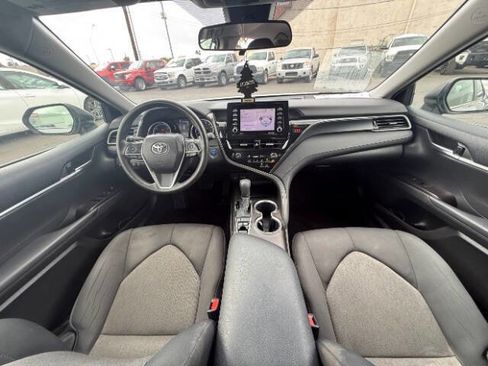 Used 2022 Toyota Camry LE FWD image 19
