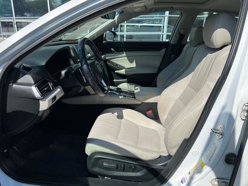 Used 2018 Honda Accord EX-L image 11