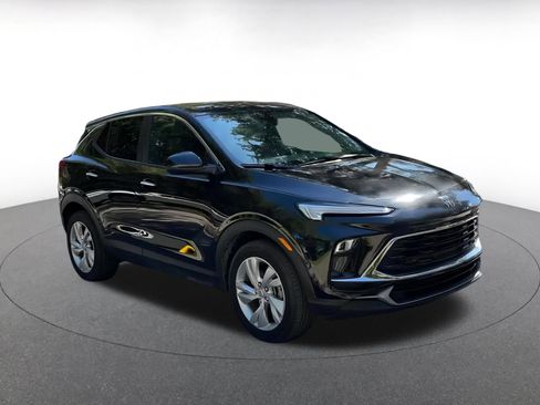 Used 2025 Buick Encore GX Preferred image 3