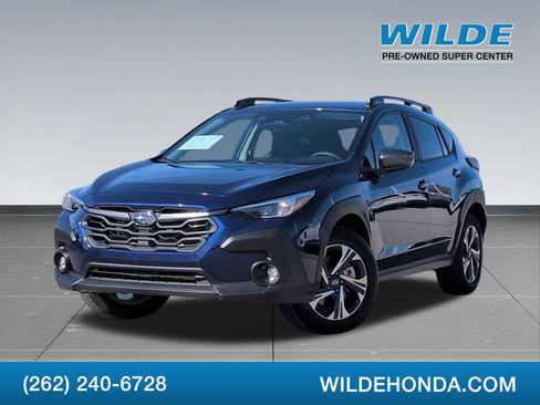 Used 2025 Subaru Crosstrek 2.0i Premium image 1