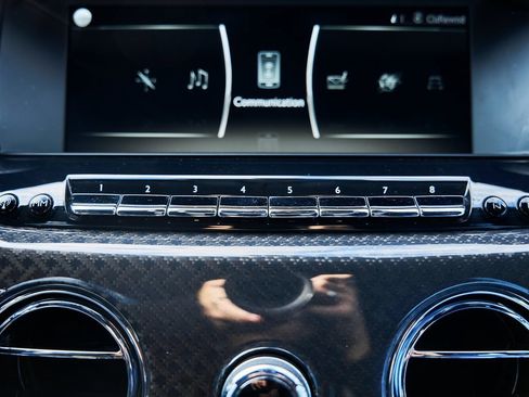 Used 2023 Rolls-Royce Cullinan Black Badge w/ Driver's Package image 74