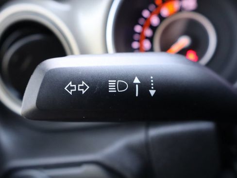 Used 2018 Jeep Wrangler Unlimited Sport AWD/4WD image 30