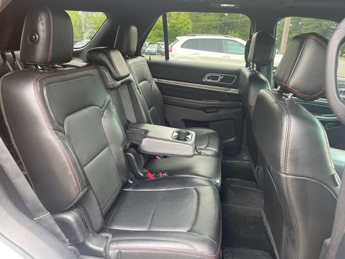 Used 2016 Ford Explorer Sport w/ Equipment Group 401A AWD/4WD image 23