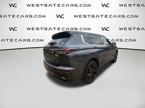 New 2026 Mitsubishi Outlander LE FWD image 8