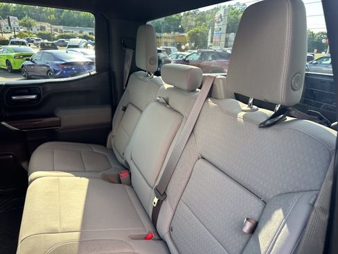 Used 2021 Chevrolet Silverado 1500 RST AWD/4WD image 23