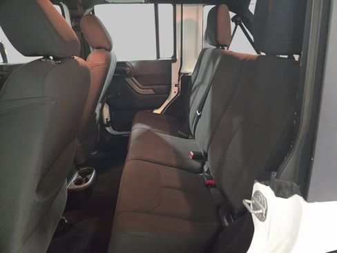 Used 2017 Jeep Wrangler Unlimited Sport image 15