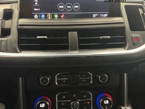Used 2021 Chevrolet Tahoe LT w/ LT Signature Package RWD image 21