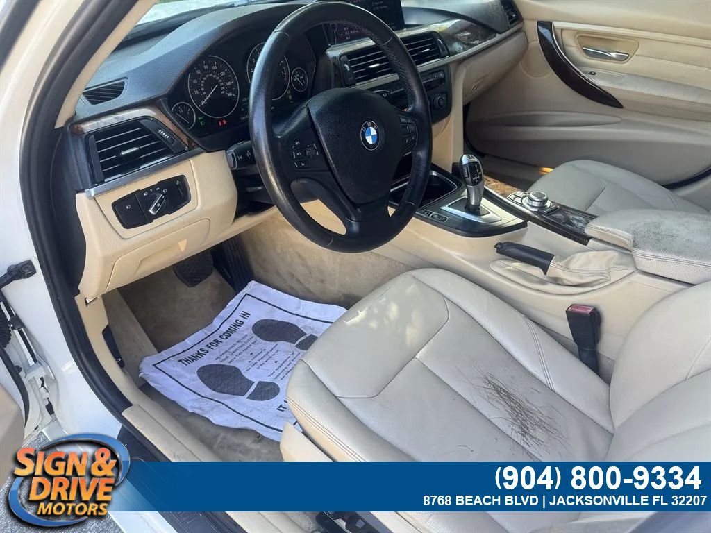 Used 2013 BMW 328i Sedan RWD image 9