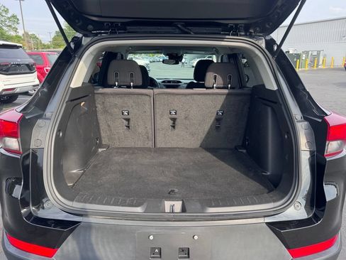 Used 2022 Chevrolet TrailBlazer LT FWD image 37