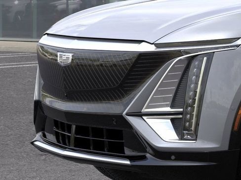 New 2026 Cadillac Lyriq Luxury image 14