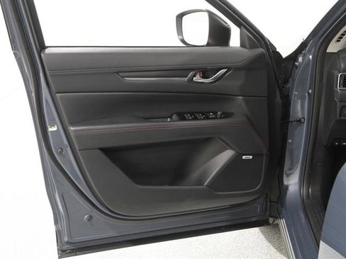 Certified 2025 MAZDA CX-5 Carbon Edition image 4