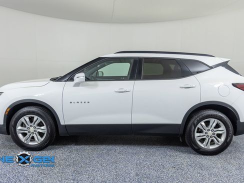 Used 2019 Chevrolet Blazer LT image 4