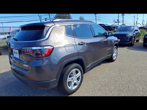 Certified 2023 Jeep Compass Latitude AWD/4WD image 8