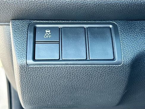 Used 2018 Honda Civic EX image 10