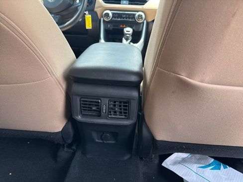 Used 2023 Toyota RAV4 LE image 12