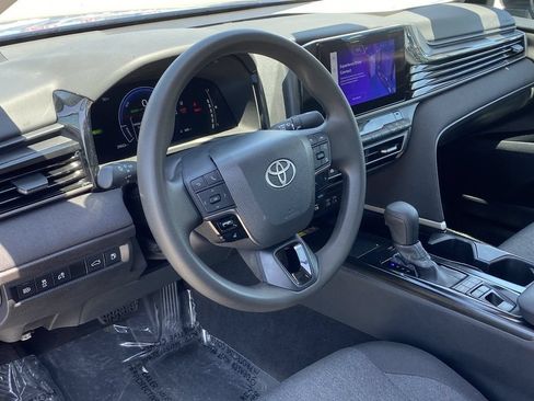 Certified 2025 Toyota Camry LE FWD image 18