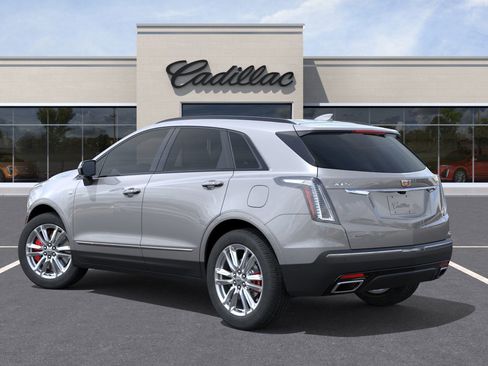 New 2026 Cadillac XT5 Sportv w/ LPO, Floor Liner Package image 3