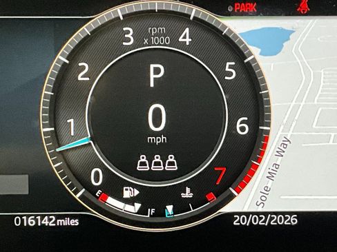 Used 2025 Jaguar F-PACE R-Dynamic S image 17