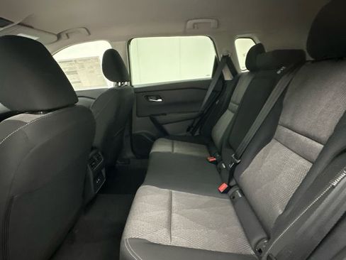 New 2026 Nissan Rogue SV w/ Cold Weather Package AWD/4WD image 10