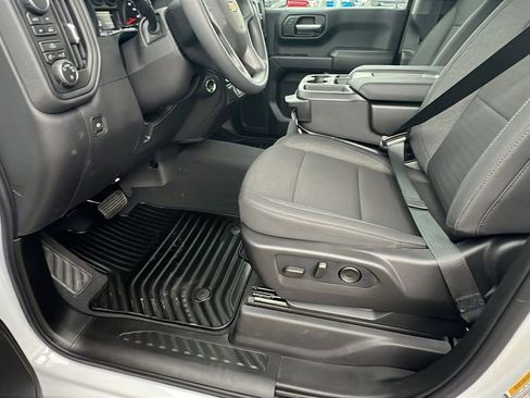 New 2026 Chevrolet Silverado 1500 Custom image 13