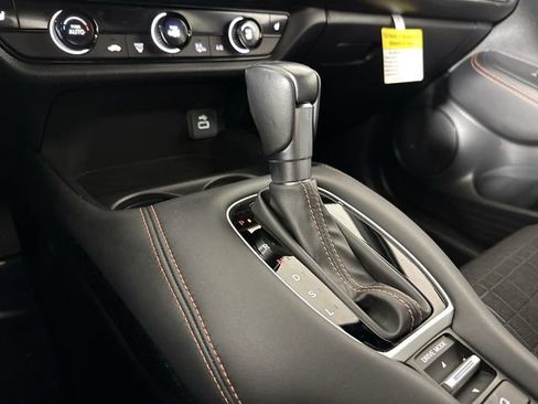 Used 2023 Honda HR-V Sport image 17