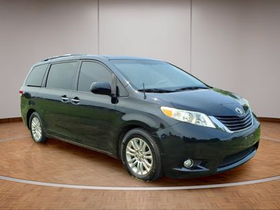 Used 2013 Toyota Sienna XLE