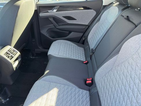 New 2026 Volkswagen Tiguan S image 24