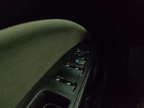 Used 2018 Ford Fusion S image 27