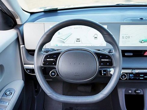 Certified 2024 Hyundai Ioniq 5 SEL RWD image 20
