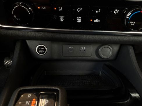 Used 2023 Nissan Rogue S FWD image 24