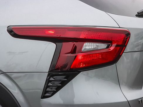 New 2026 Chevrolet Trax LT w/ Sunroof Package image 8