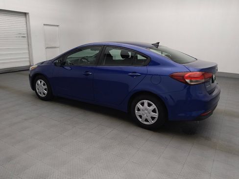 Used 2017 Kia Forte LX FWD image 3