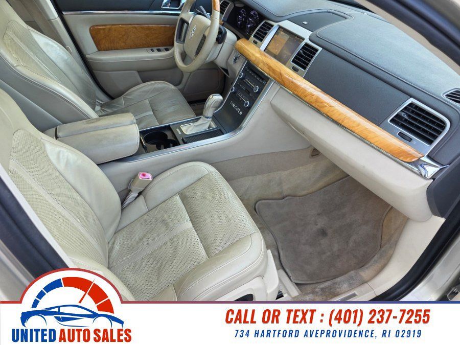 Used 2011 Lincoln MKS w/ 102A Rapid Spec Order Code FWD image 13