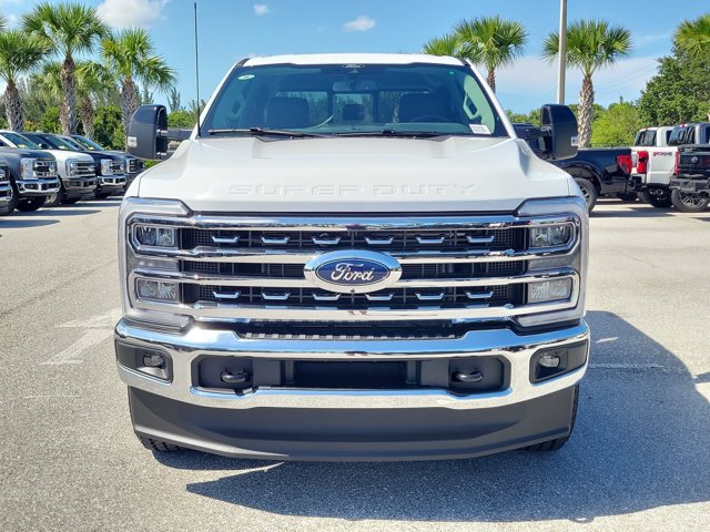 New 2026 Ford F250 Lariat w/ FX4 Off-Road Package AWD/4WD image 2