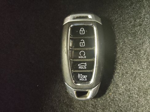 Used 2021 Hyundai Palisade SE image 32