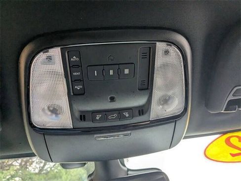 Certified 2022 Dodge Durango GT image 19