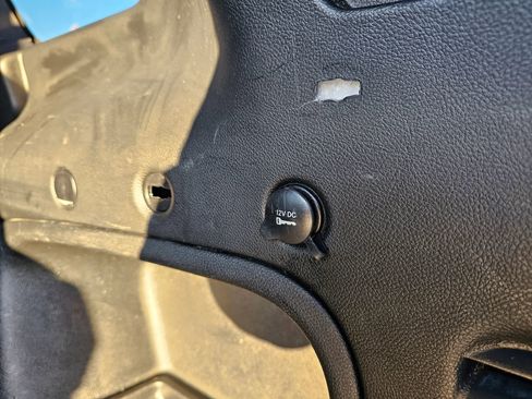 Used 2021 Jeep Grand Cherokee Laredo X image 34