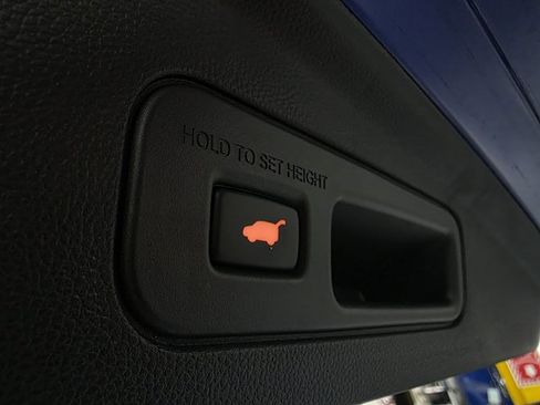 Used 2022 Acura MDX A-Spec image 28