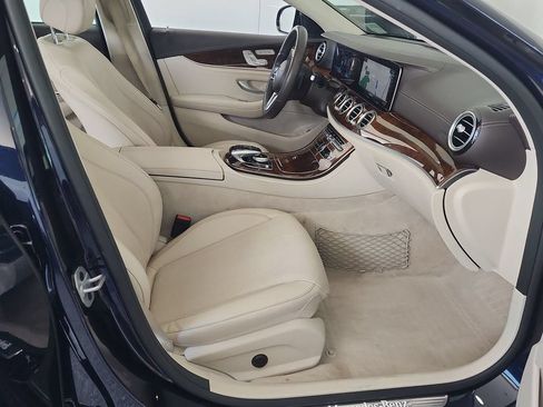 Used 2019 Mercedes-Benz E 450 4MATIC Wagon image 28