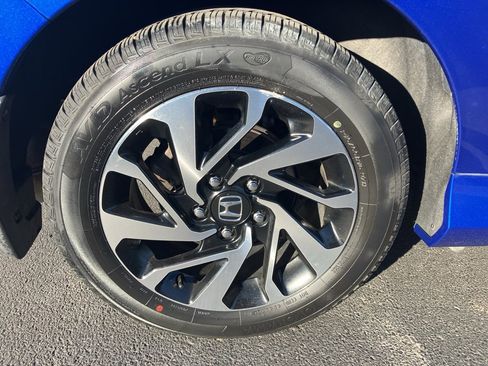 Used 2018 Honda Civic LX-P image 11