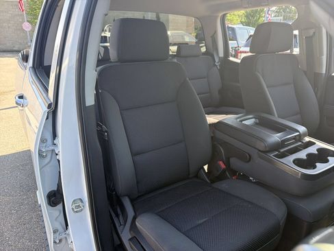 Used 2018 Chevrolet Silverado 1500 LT w/ All Star Edition AWD/4WD image 22