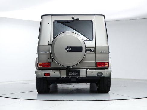 Used 2017 Mercedes-Benz G 65 AMG 4MATIC image 4