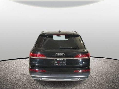 Used 2023 Audi Q7 3.0T Premium w/ Convenience Package AWD/4WD image 18